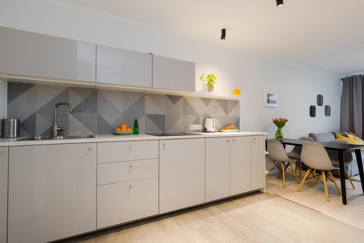 Shortstaypoland Grzybowska Leilighet